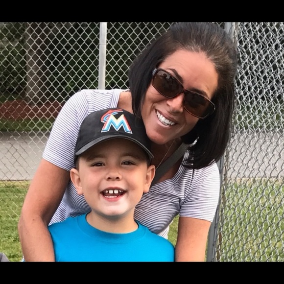 Meet your Posher, Lisa - Picture 5 of 6